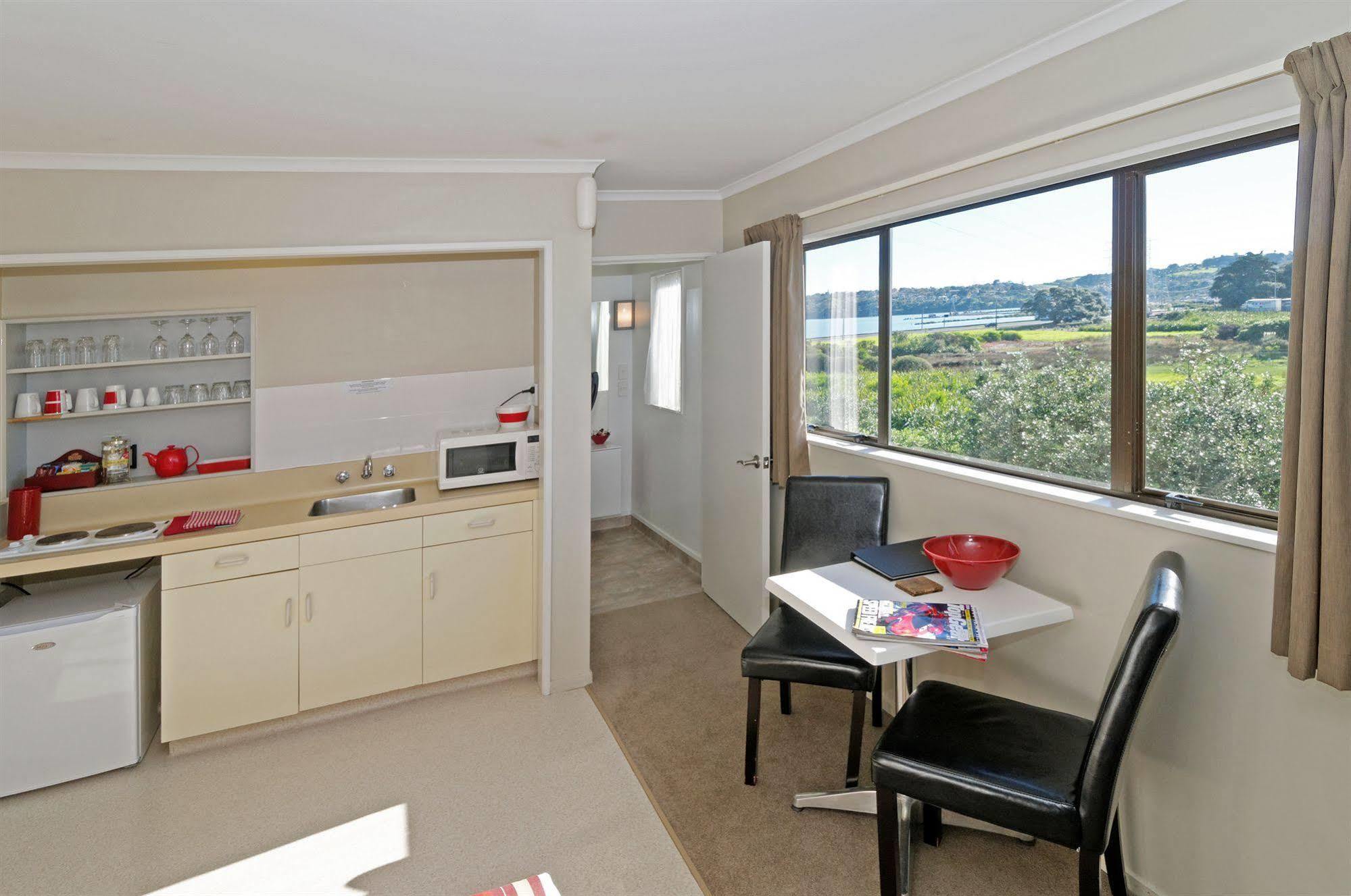 Airport Harbour Motel Auckland Dış mekan fotoğraf